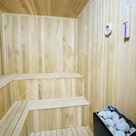 아파트 Pool *